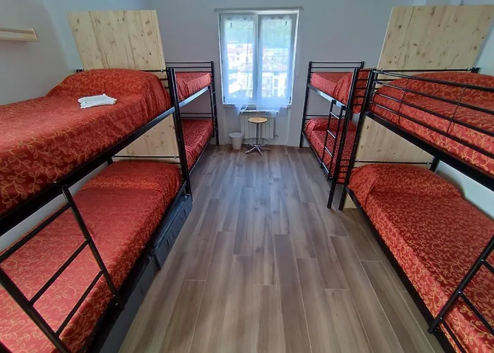 Cornizzolo Hostel Suello